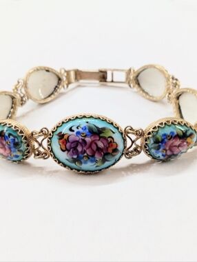 Russian Finift Hand Painted Porcelain Enamel Egg Shape Link Bracelet